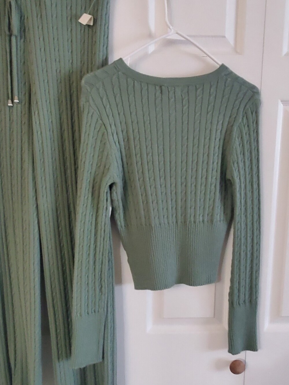 SINCERELY JULES NWT. LOUNGEWEAR SET. MED. CABLE KNIT. SAGE MINT GREEN. - Picture 8 of 10